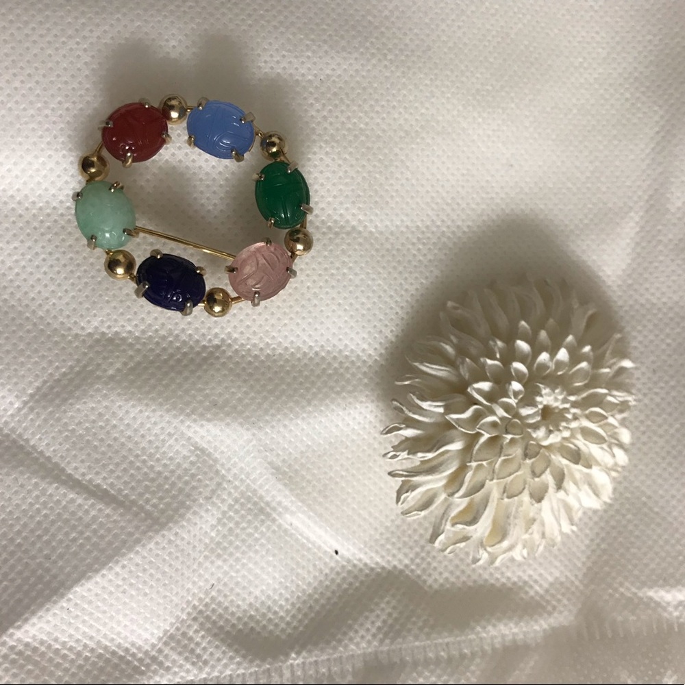 Semiprecious Vintage Brooch set